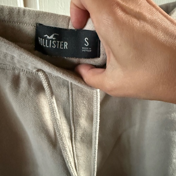 Hollister Joggers - Picture 4 of 7